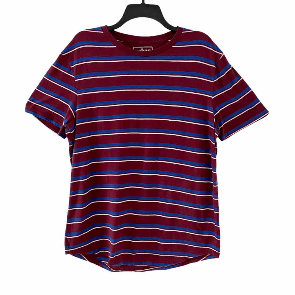 Urban Pipeline Men's Large Curved Striped T-Shirt